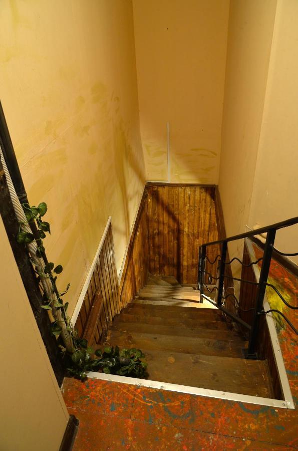 Natia'S Apartment On Dadiani St. ティビリシ エクステリア 写真